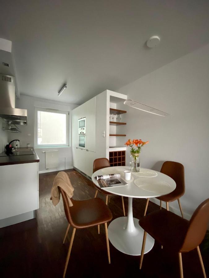 Aravel Suites Wrocław Exteriör bild