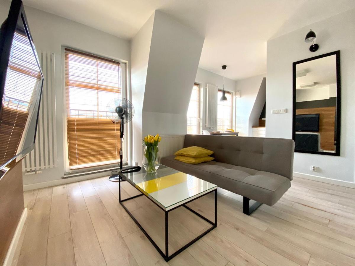 Aravel Suites Wrocław Exteriör bild